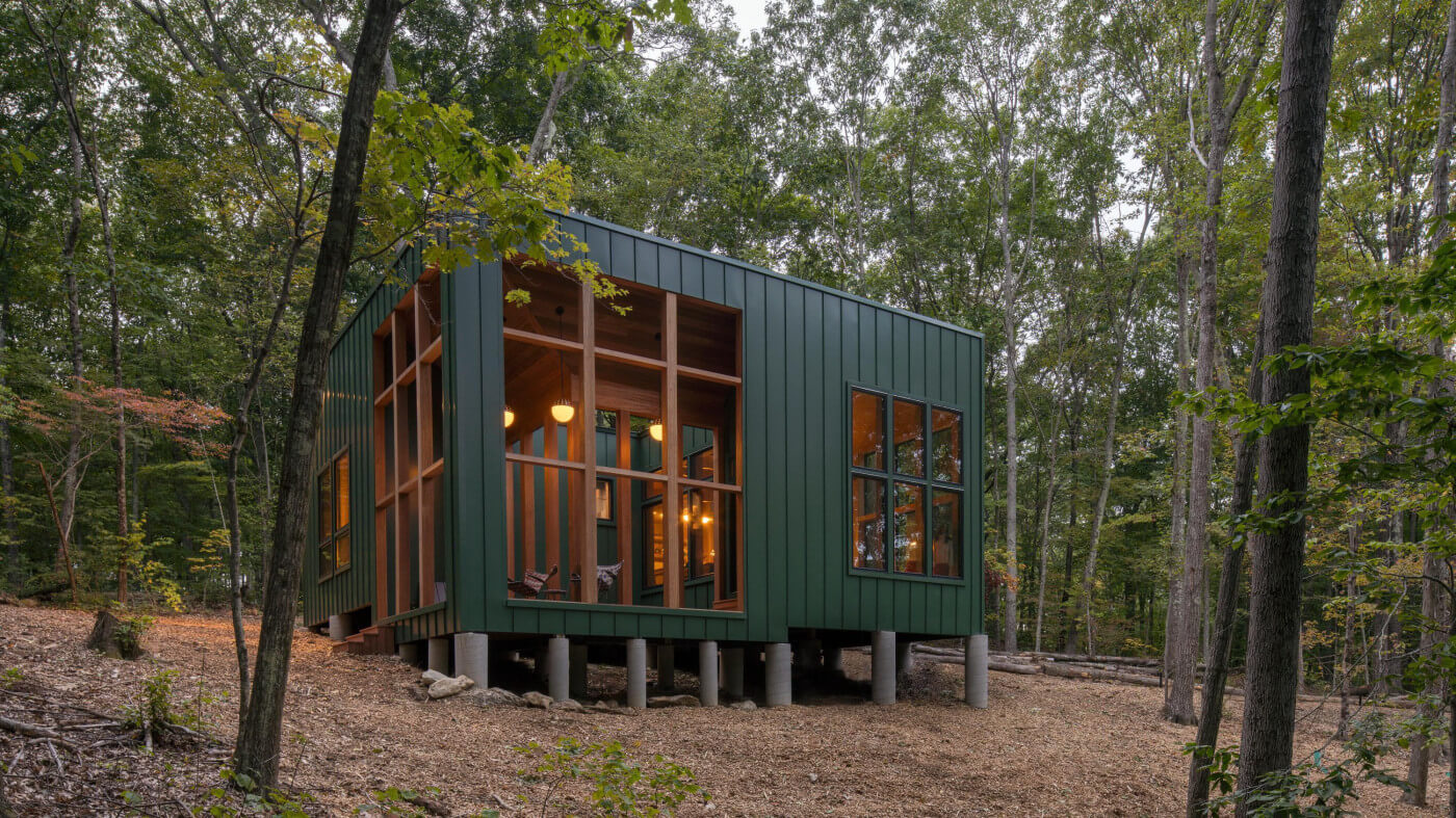It's 420, and we'd rather be unplugged and nestled in this modern Connecticut Cabin by Scalara Architects
