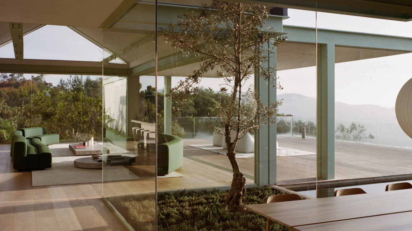 Hotboxing this glass house in Colombia