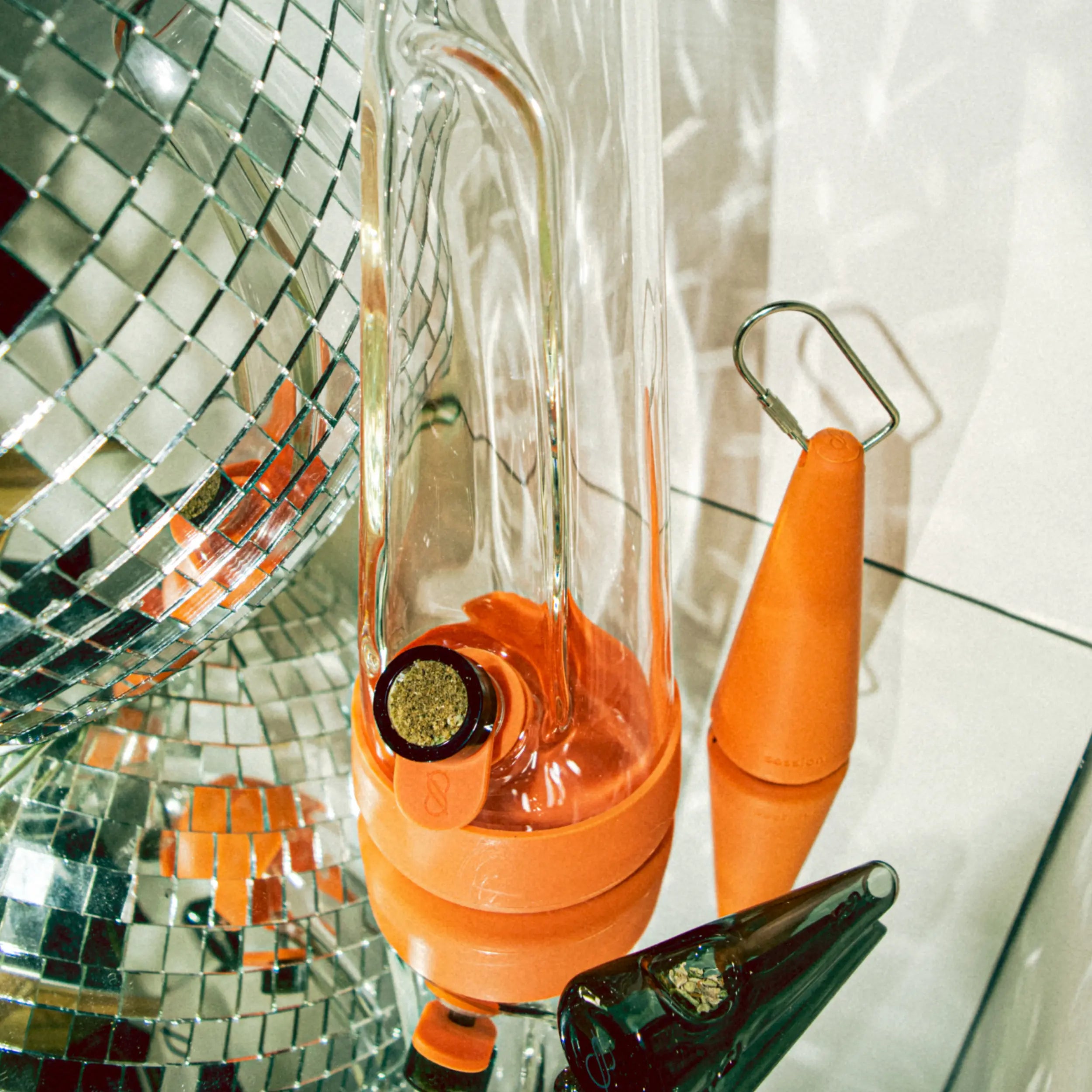 Session bong in vibrant Horizon Orange with sleek, modern design.
