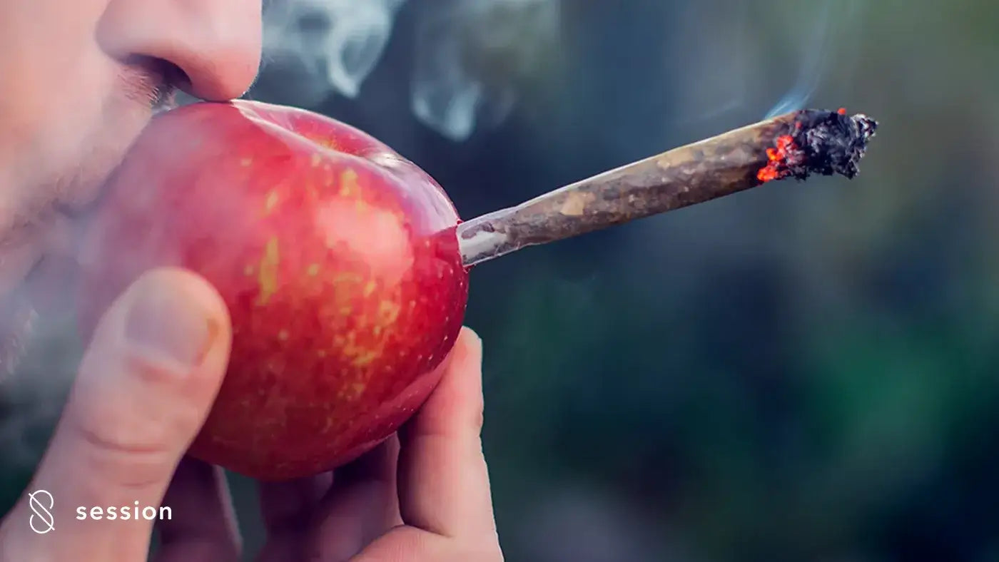 How to Smoke Weed Without a Bowl: Easy Home DIY Solutions