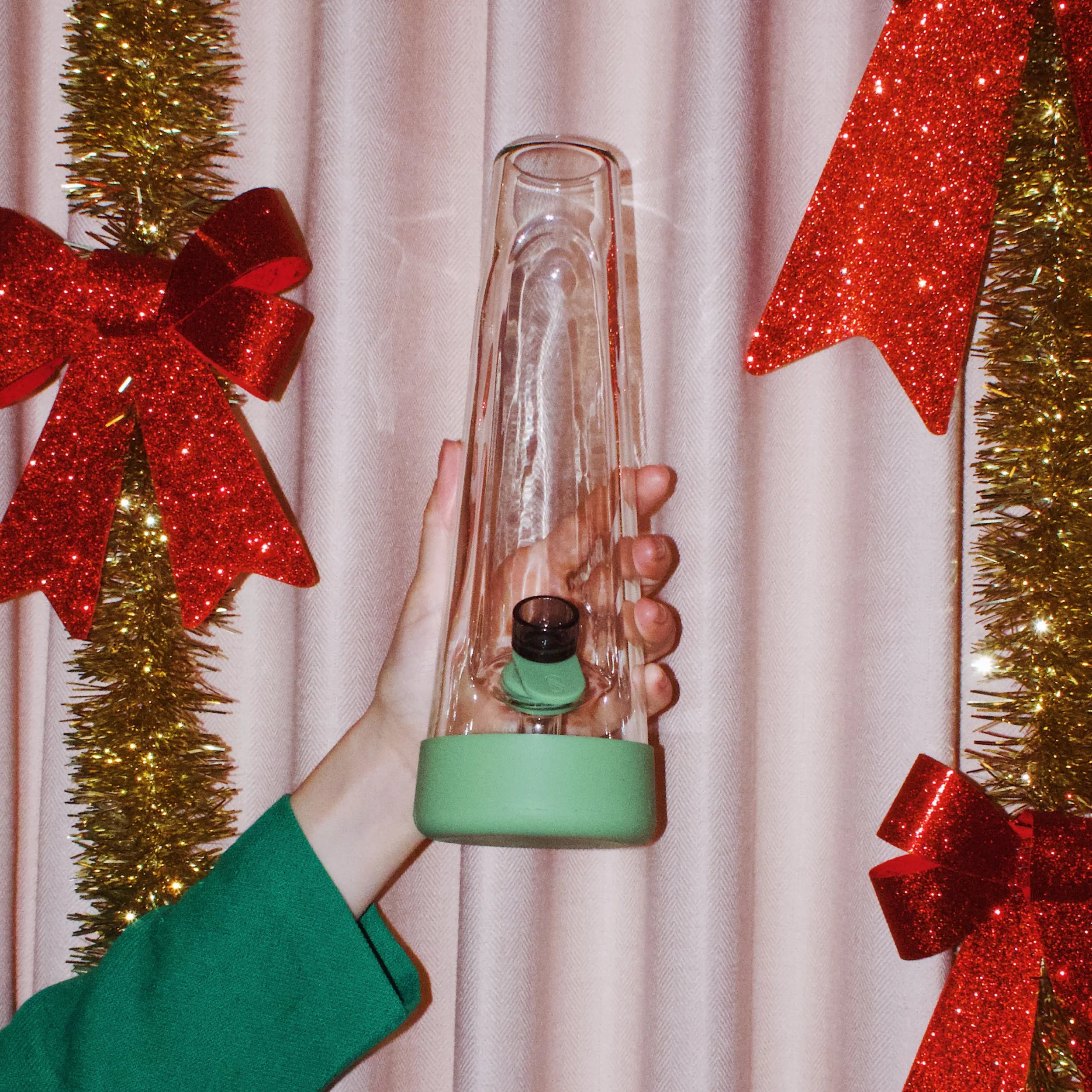 Warm wishes from Session Goods – Explore our Happy Holidays collection!