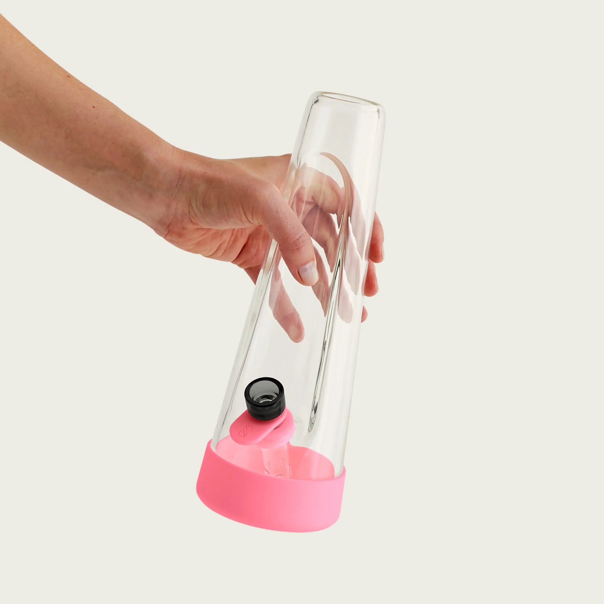 Cute and Classy: Session's Blush Pink Bong Elevates Your Style