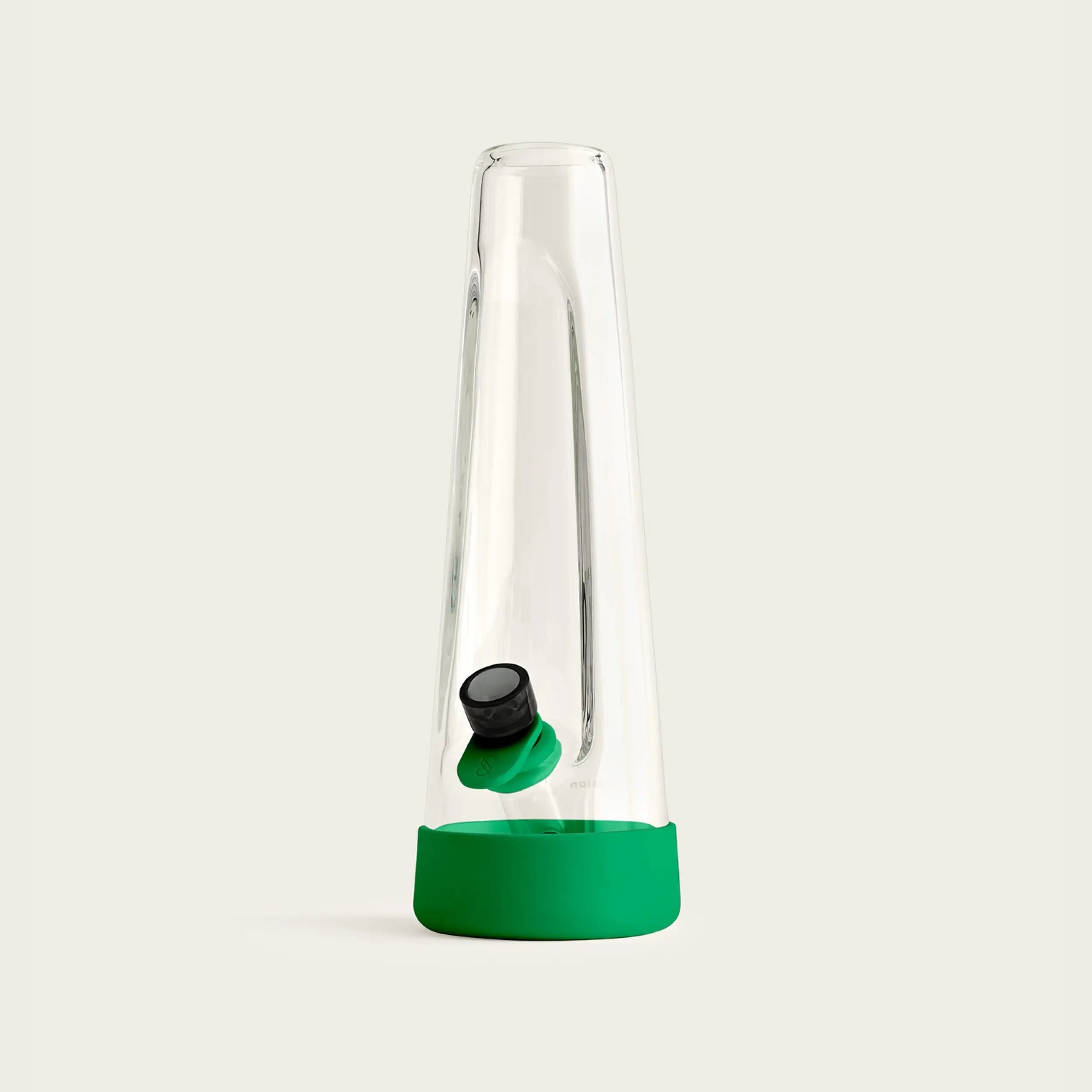 The session bong is sleek and easy to clean.