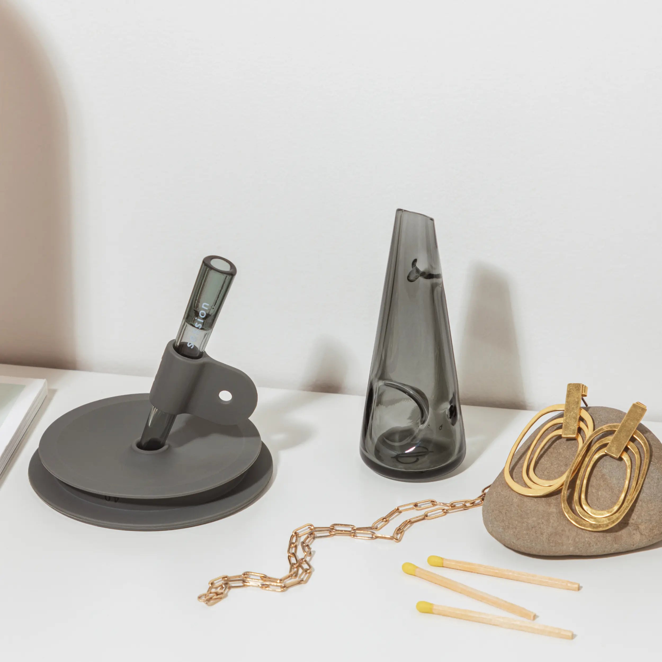 Sleek Session Goods one-hitter with minimalist design
