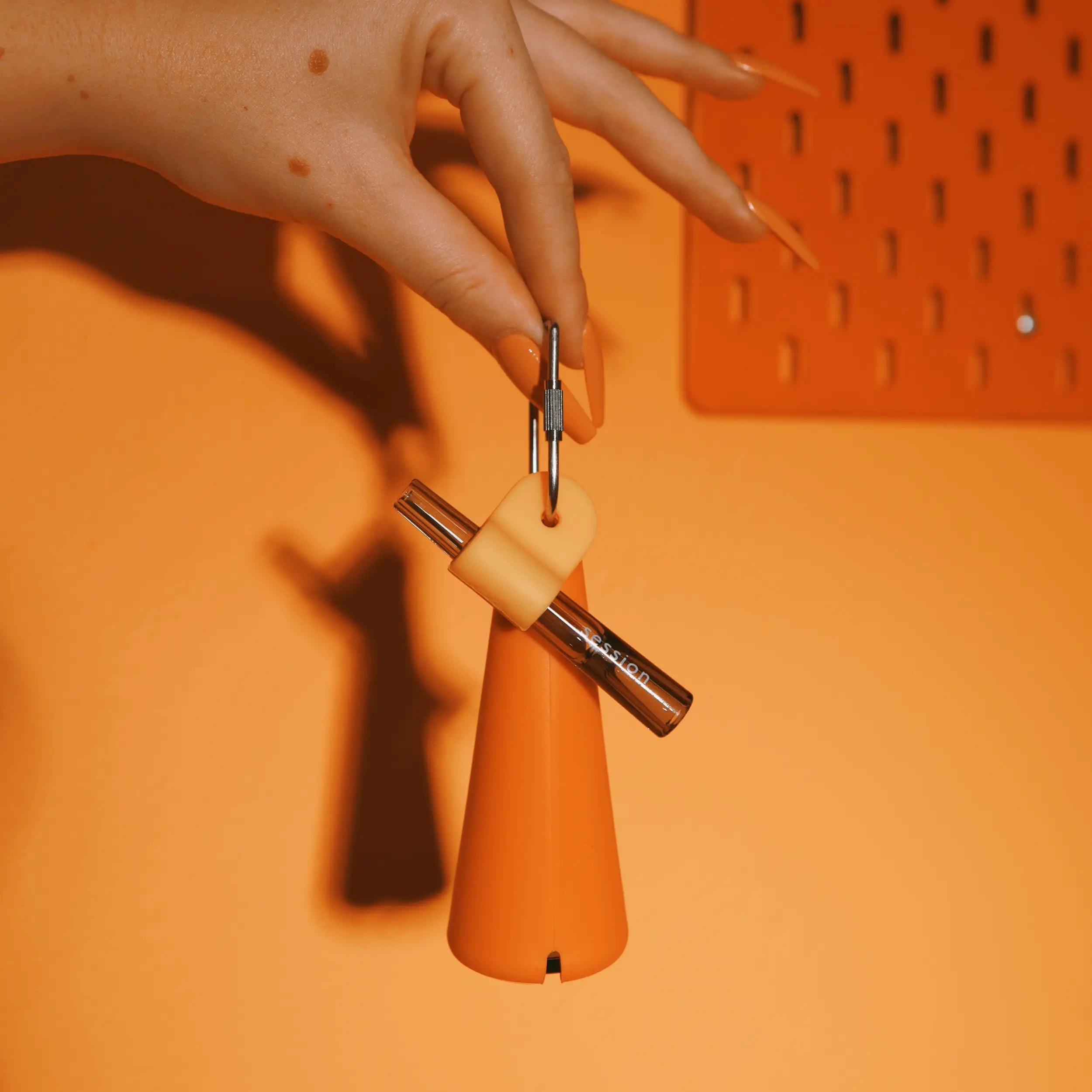 Experience Energy in Orange with Session's Premium Stash Kit.