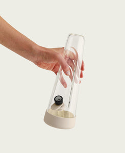 Stylish smoking device that is easy to use and perfect for sharing. Memory Featured